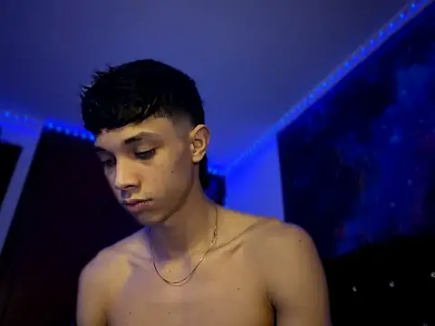 Watch RoughDiamond_ live on EroticFlix - High definition streams