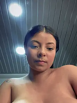 Watch RsellAmb live on EroticFlix - High definition streams