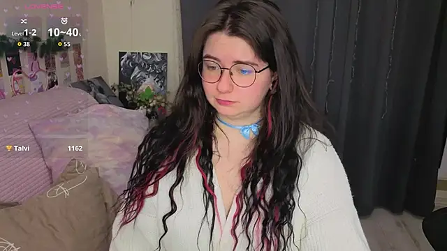 kitty-katty (F young) - Red ass