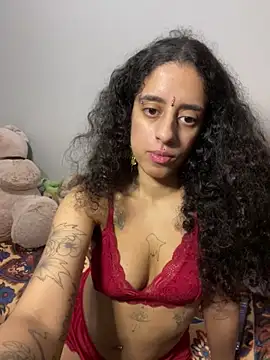 bibihourani (Ask my age) - show hairy armpits 🍃✨ axilas peludinhas
