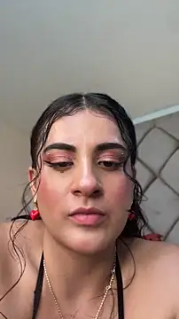 angelinaduvall (F young) - HUSH on my ass & pussy fingering