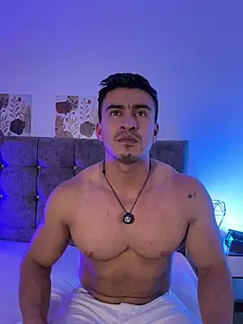 Watch Chris_Clarck live on EroticFlix - High definition streams