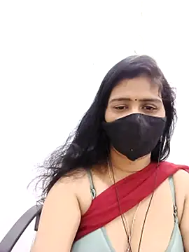 Lucky-Deepthi live sex cam