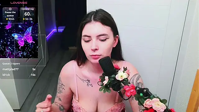 peachyness - Peachyness's free webcam - UK Sex Cams