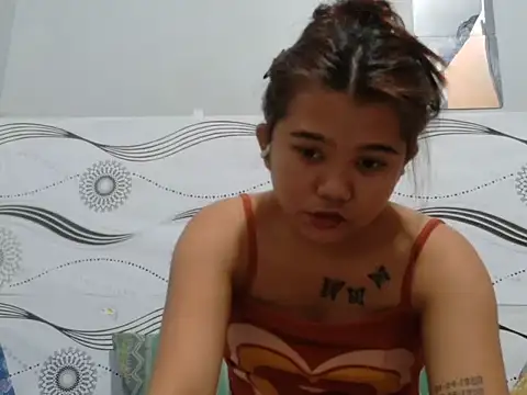 naughtyasian_girl