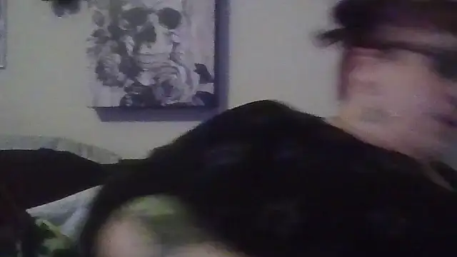 GothyBaby webcam