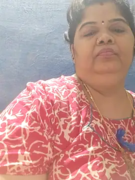 tamilthanushri (F milf) - Suck boobs
