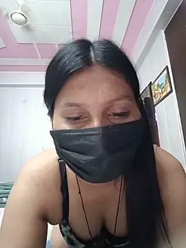 Webcam Model (Tanya-905)  is live.Free join now!