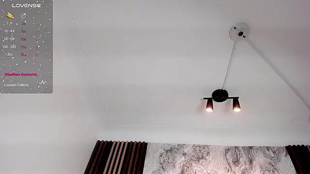 sweet_aura31 - Sweet_aura31's free webcam - UK Sex Cams