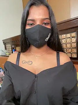 Watch its_ur_flora live on EroticFlix - High definition streams