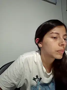 irisbound (F young) - Suck fingers