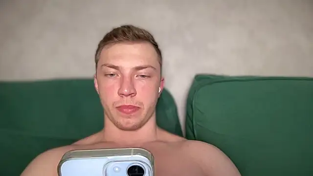 iron__chap (M young) - CUMSHOW