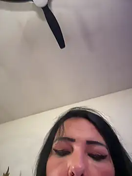 TiffanyRoxx live sex cam