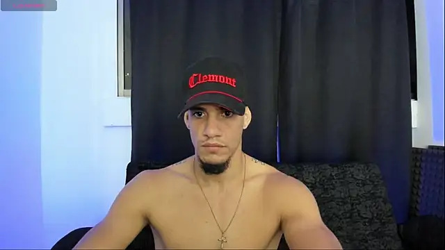 Watch jhonnysnow17 live on EroticFlix - High definition streams