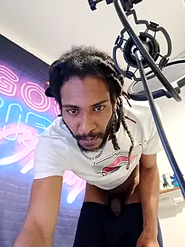 Mikaaa97 live sex cam