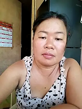 Webcam Model (Lovelywoman43)  is live.Free join now!
