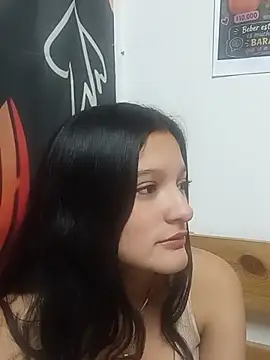 Sweet_Innocence_ on StripChat