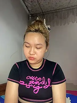 almira6868 - Almira6868's free webcam