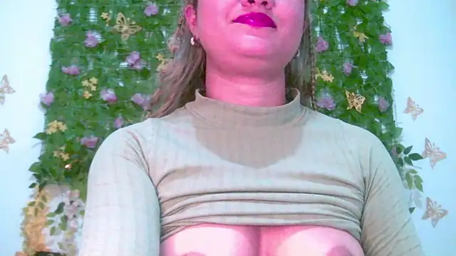 crysrus - Crysrus's free webcam