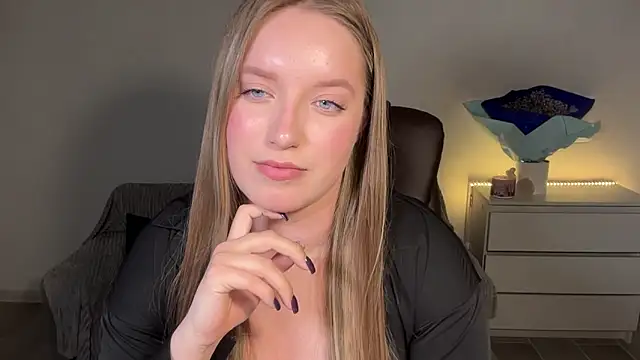 evamaddison - EvaMaddison's free webcam