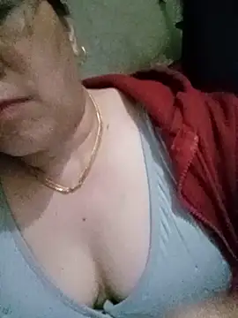 Webcam Model (Funsexy1)  is live.Free join now!