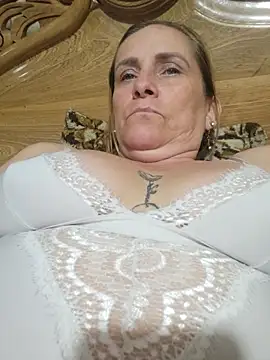 Webcam Model (SeductionSilera)  is live.Free join now!