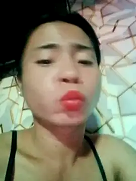 YourHotMenxie18 webcam