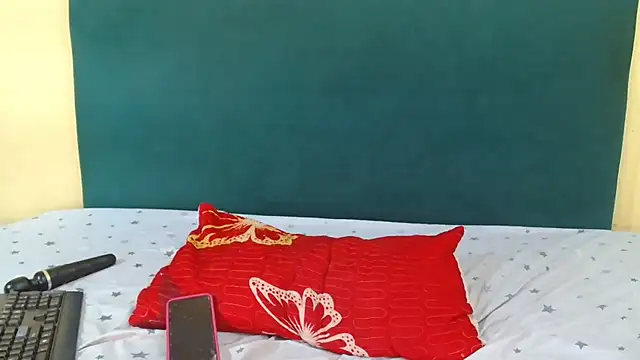 freakymelanin18 - FreakyMelanin18's free webcam - UK Sex Cams