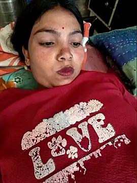 Webcam Model (Priyankasing)  is live.Free join now!