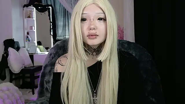 Watch Lein_Bone live on EroticFlix - High definition streams