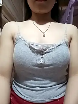 lucyyly - LucyyLy's free webcam - UK Sex Cams