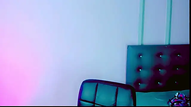 Watch malahya_ live on EroticFlix - High definition streams