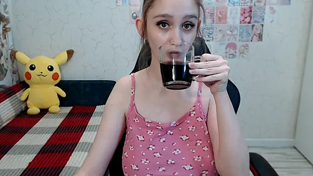 jackie_morgan (Ask my age) - 💕bra from hands💕