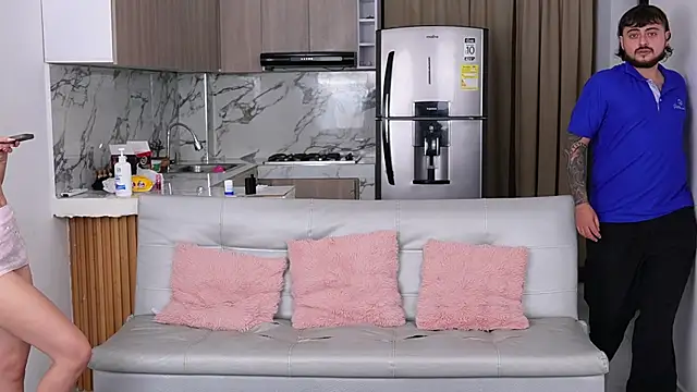 Golden_girlss webcam