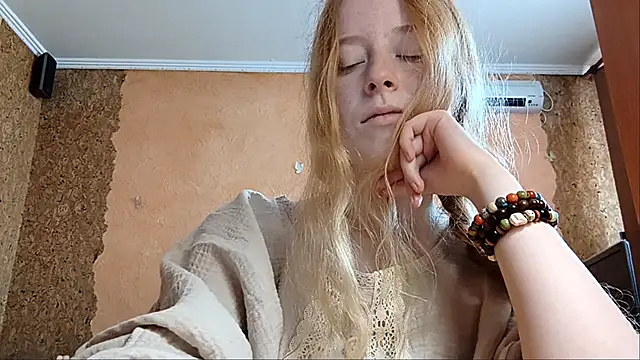 katevibe_01 - KateVibe_01's free webcam - UK Sex Cams