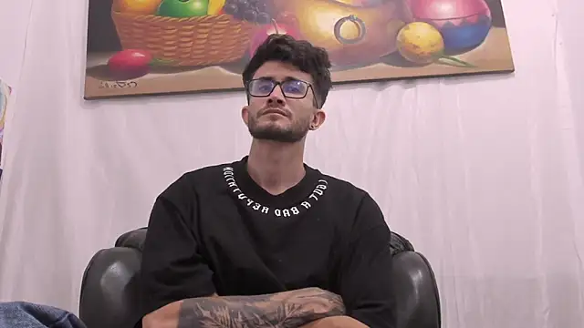 Loggan_donnelly live sex cam