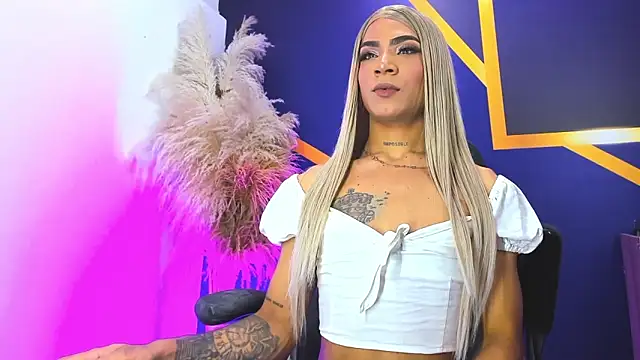 Watch mariana_sweet19 live on EroticFlix - High definition streams