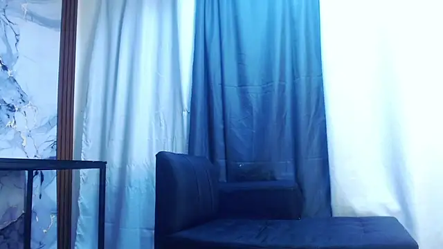 Astrid_Porno webcam