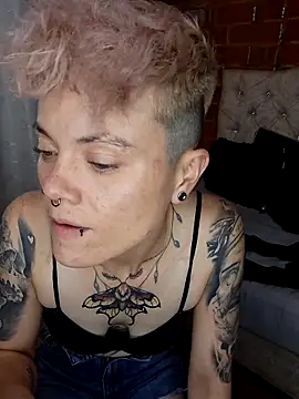 Megan-r webcam