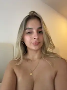 oriana_zoeee webcam