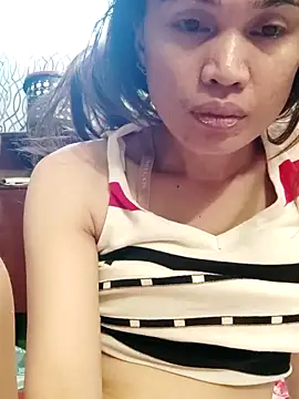 Watch QueenSoreal live on EroticFlix - High definition streams