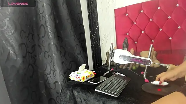 Kazsandraa webcam