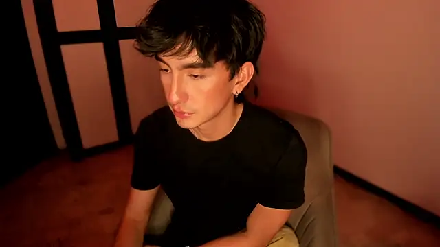 sweettaaron01 - Sweettaaron01's free webcam - UK Sex Cams