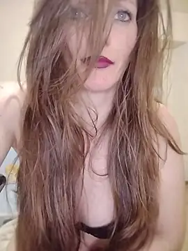 crazymaya39 - CrazyMaya39's free webcam - UK Sex Cams