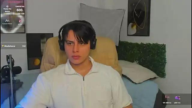 Watch Thom_Ohtani live on EroticFlix - High definition streams