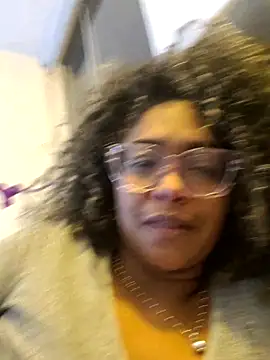 biiancaestradaa (F milf) - fuck the pussy for 5 minutes + last tipp
