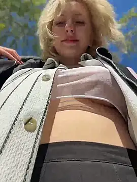 RonnieKiss