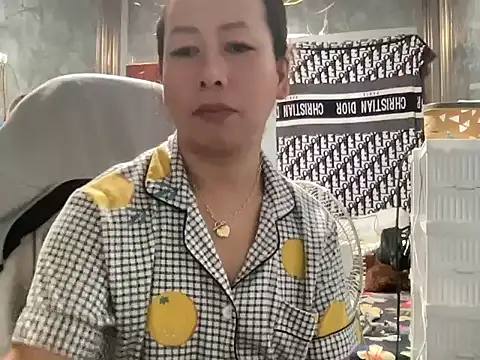 urlove_marga (T young) - cumshow