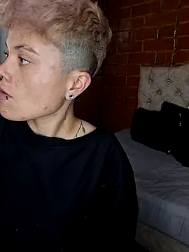 megan-r - Megan-r's free webcam