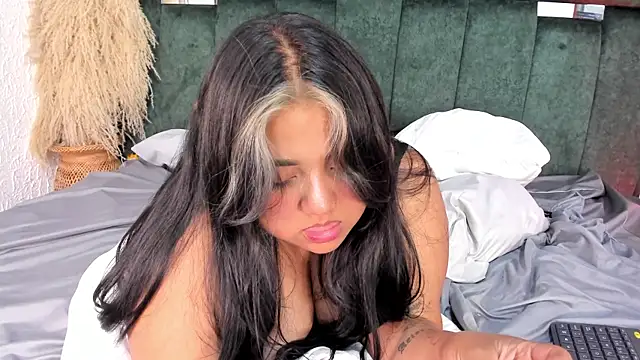 Watch Sexxchubby live on EroticFlix - High definition streams
